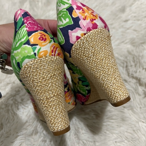Lilly Pulitzer Resort Chic Wedge - Size 9.5 - Picture 4 of 7